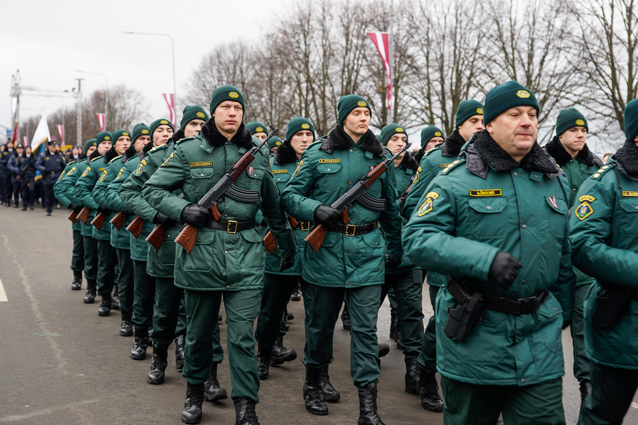 Парад в День независимости Латвии