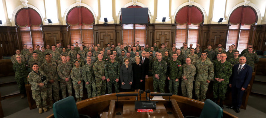 Военные США и Канады побывали в Сайме Латвии