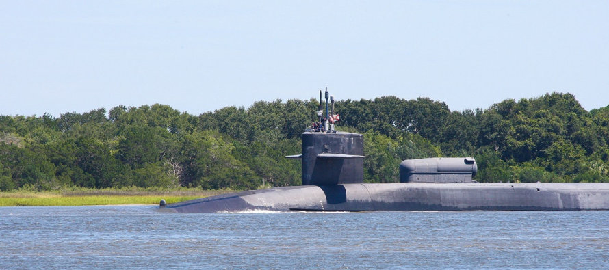 Подводная лодка ВМФ США принимает на службу женщин