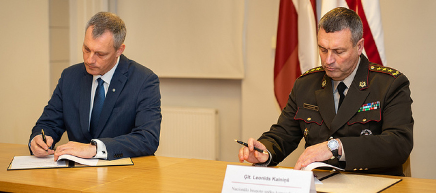 Вооружённые силы дружат с компанией «Латвийские леса»