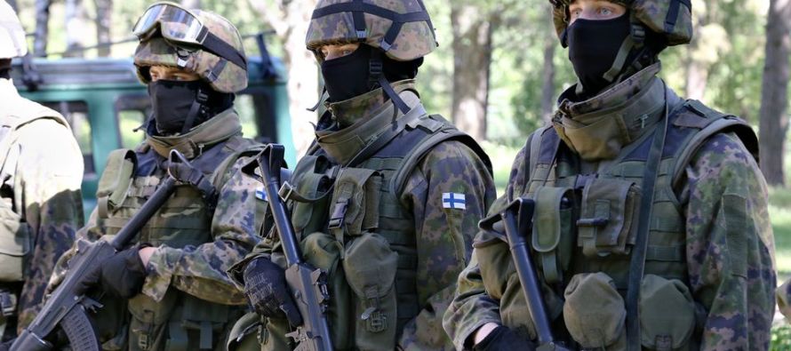 Финляндия незначительно увеличивает расходы на оборону