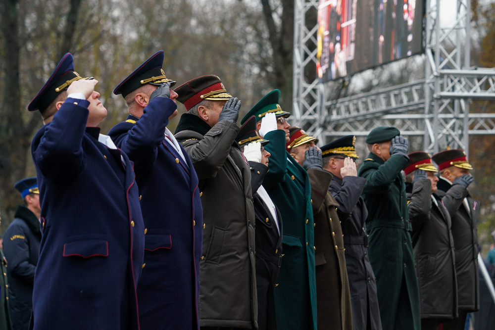 День независимости Латвии и военный парад