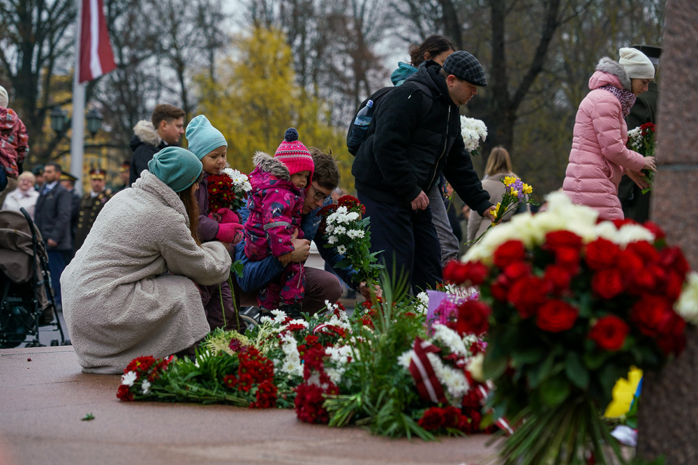 День независимости Латвии и военный парад