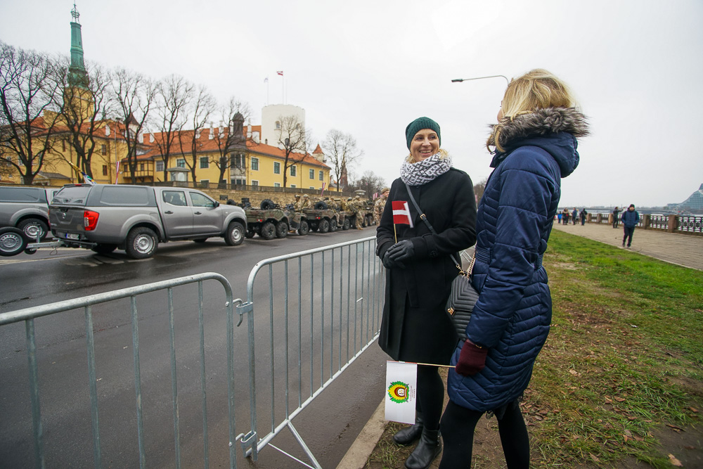 День независимости Латвии и военный парад