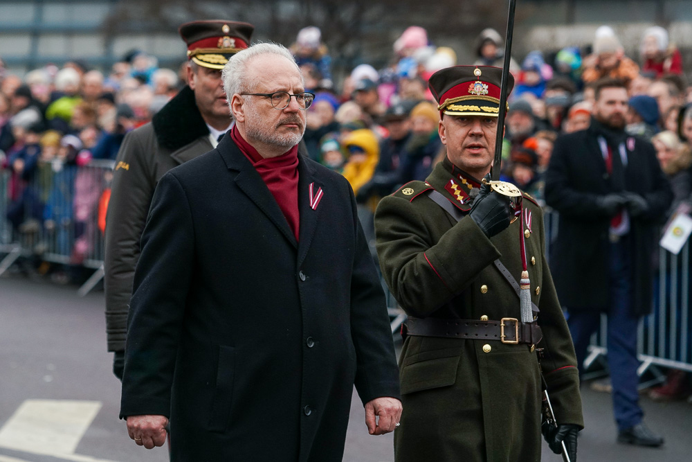 День независимости Латвии и военный парад