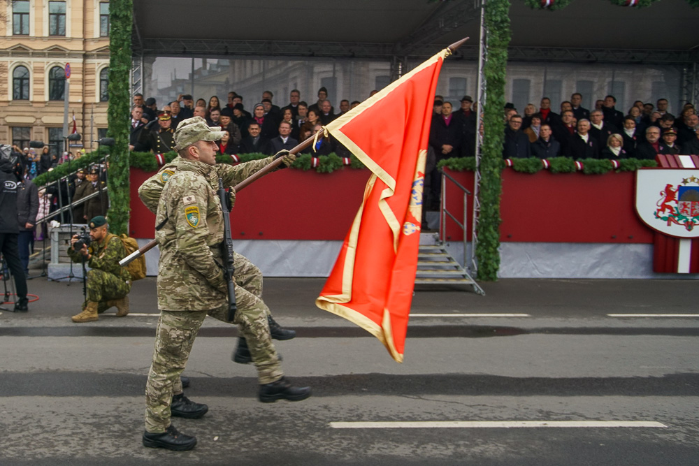 День независимости Латвии и военный парад