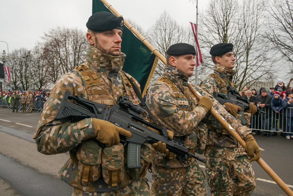 День независимости Латвии и военный парад