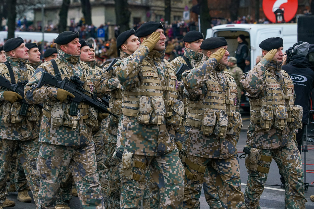 День независимости Латвии и военный парад