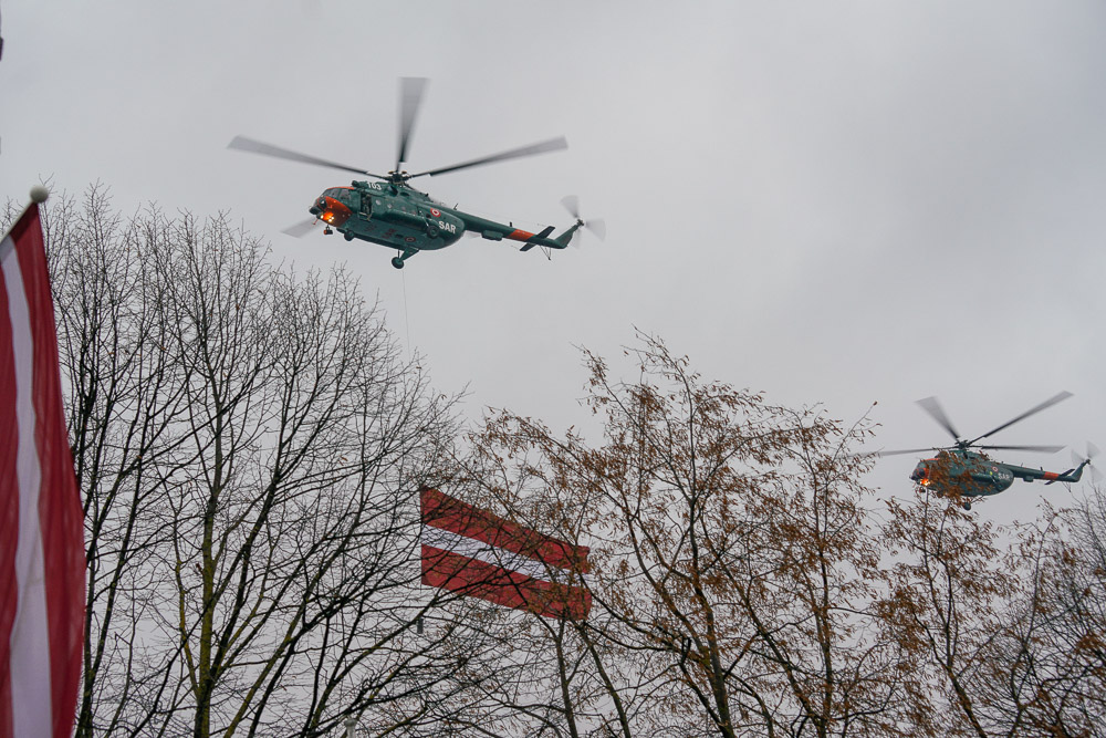 День независимости Латвии и военный парад