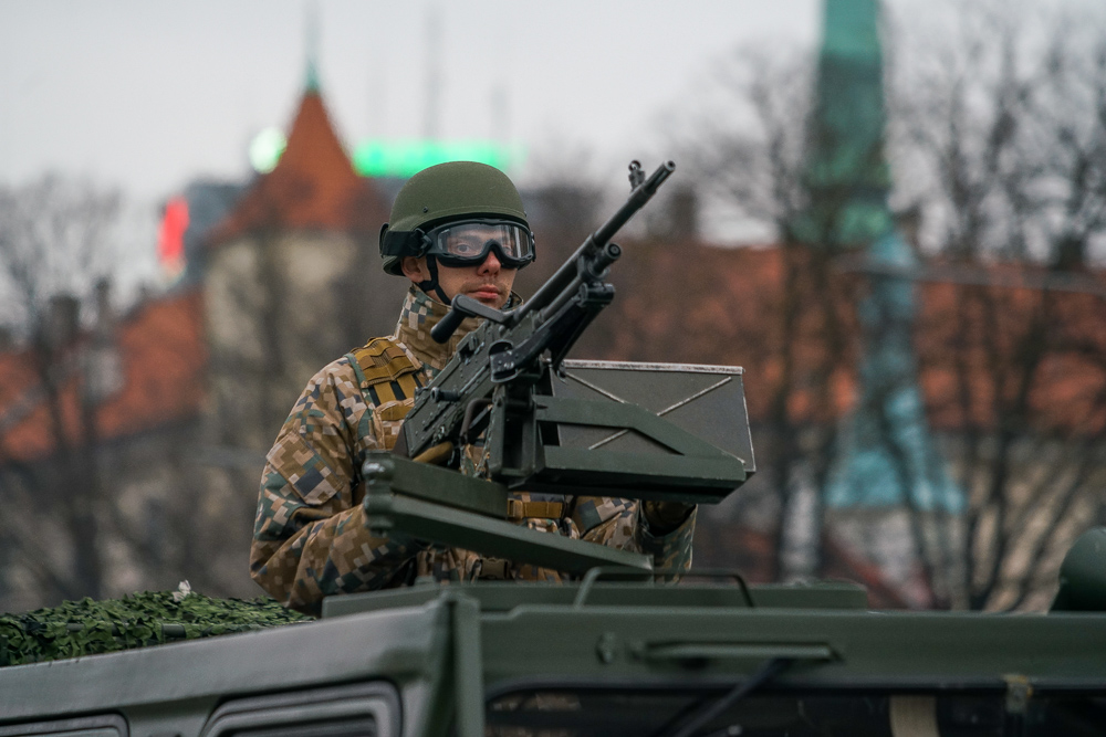 День независимости Латвии и военный парад