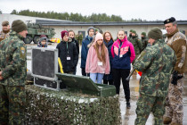 День теней в Латвийских вооружённых силах