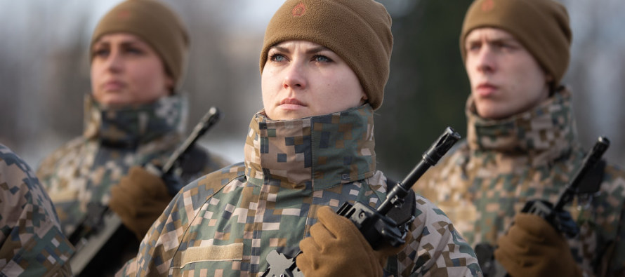 Молодые солдаты в Алуксне приняли военную присягу