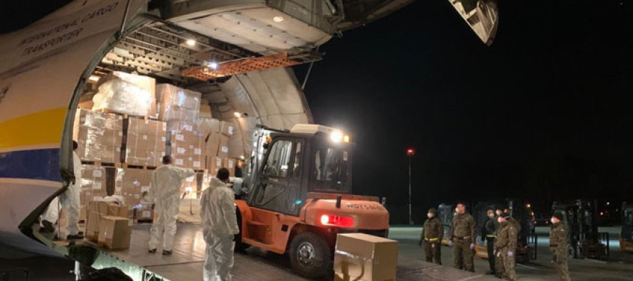 Транспортный самолёт Ан-124 доставил в Польшу 73 тонны медицинских грузов