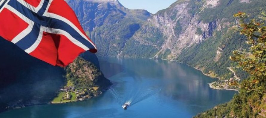 Морские силы оказали помощь пострадавшему в Норвегии