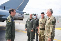 Визит Президента Литвы на военно-воздушную базу в Шауляе