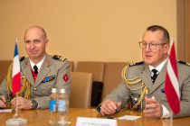 Министерство обороны Латвии аккредитовало военных атташе Франции и Нидерландов