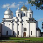 Софийский собор в Великом Новгороде1280px-Saint_Sophia_Cathedral_in_Novgorod_1100x