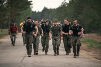 Военнослужащие латвийских и союзных вооружённых сил участвуют в военном упражнении “Baltic Warrior”