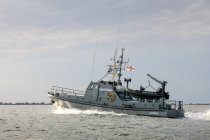 Латвийские морские силы спасли человека в море