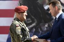 Польский генерал принимает на себя обязанности заместителя командующего V корпусом армии США