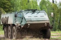 Латвия и Финляндия подписали соглашение о закупке бронемашин “Patria” 6×6