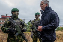Генеральный секретарь НАТО посетил совместное шведско-финское военно-морское учение