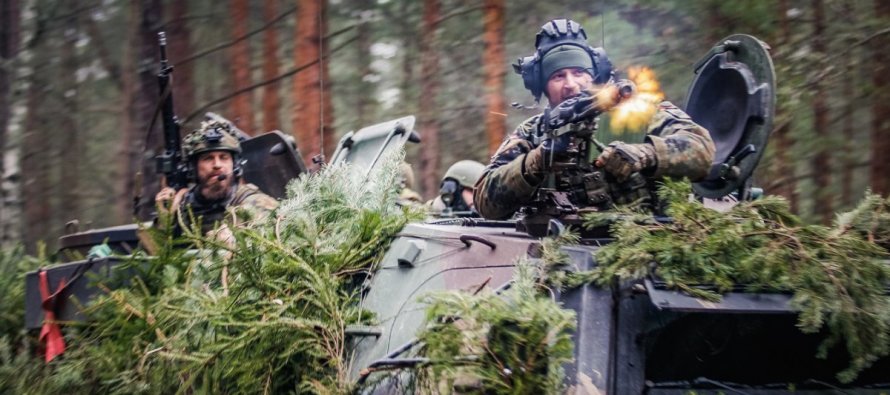 В Литве начался цикл международных военных учений в воздухе, на суше и на море