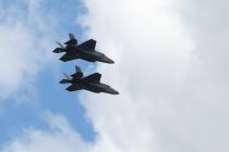 Истребители ВВС США в небе над Балтийскими странами