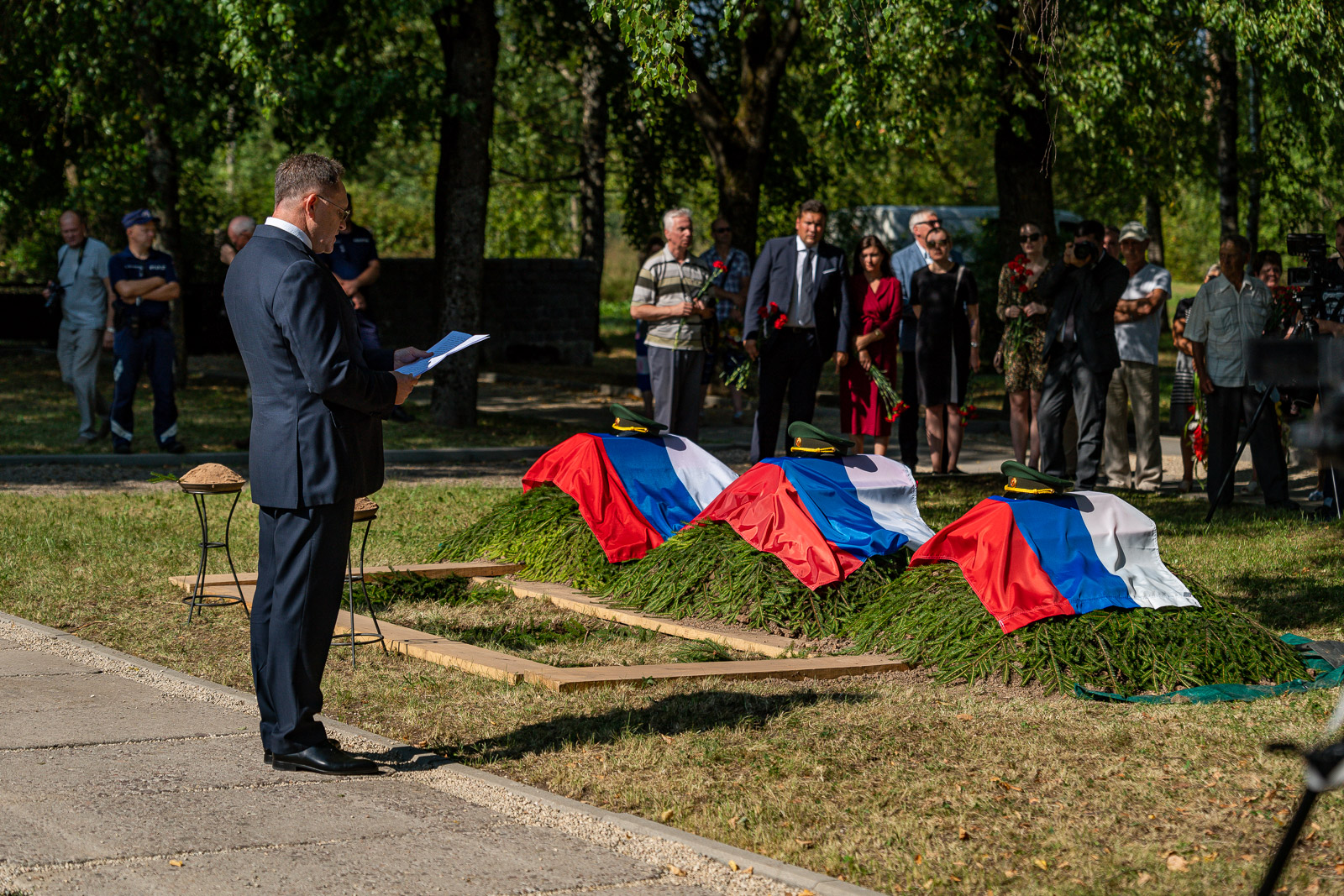 Перезахоронение офицеров в Екабпилсе